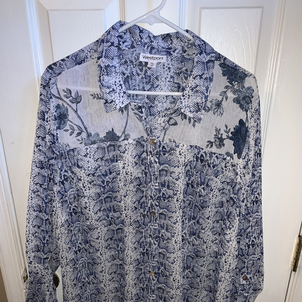 Beautiful plus size button up blouse